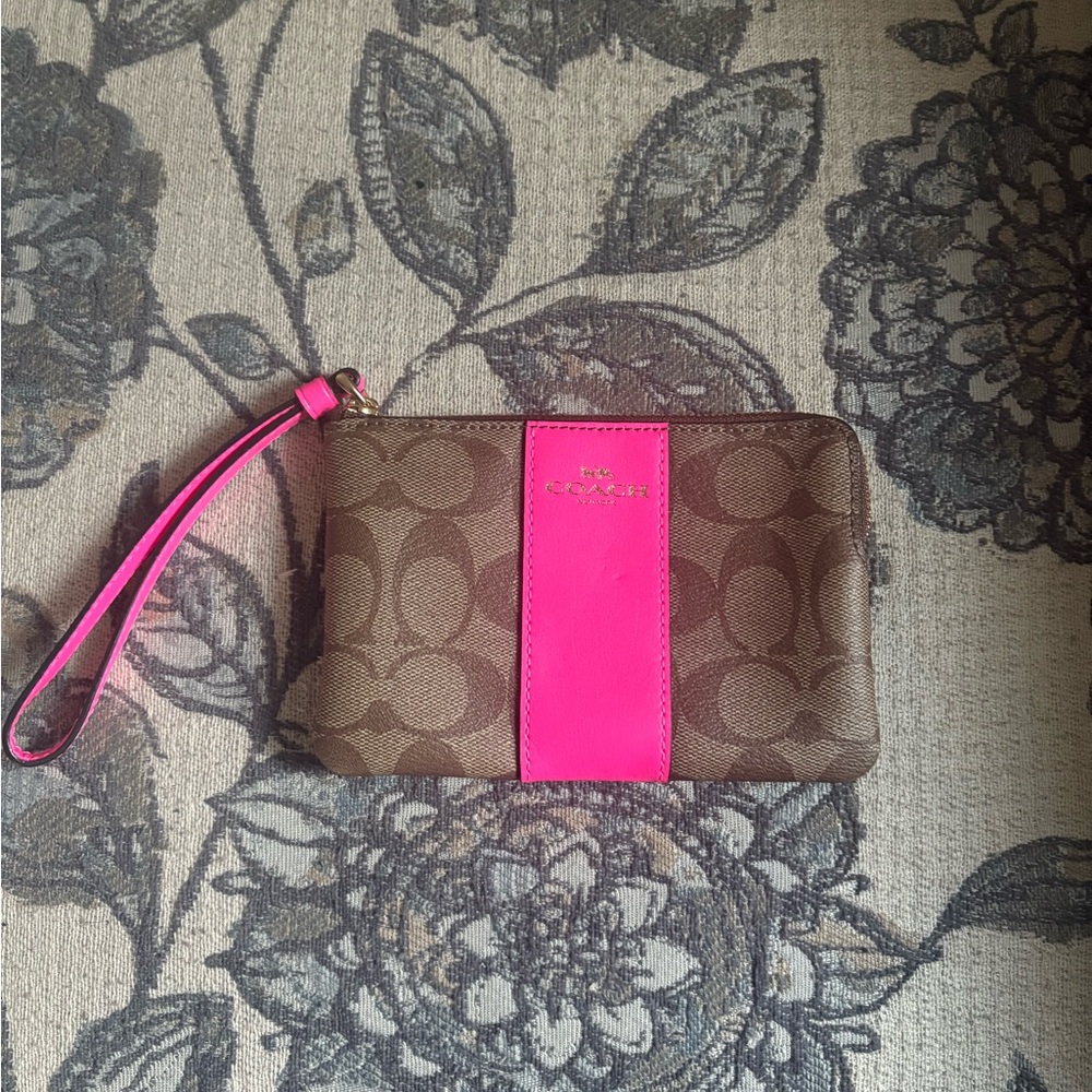 Coach Vibrant Pink Fabric Detail Wristlet NWOT